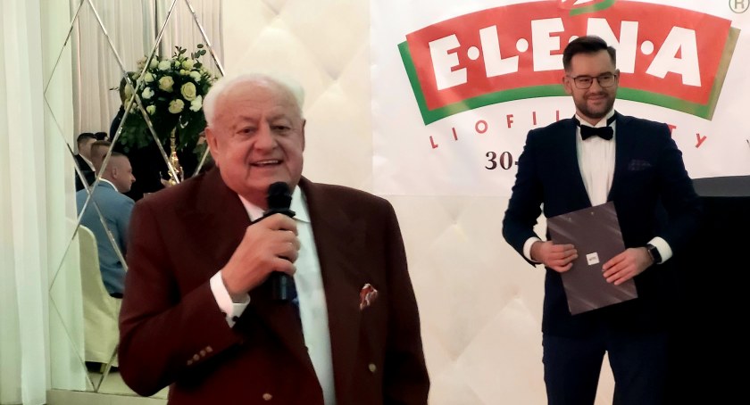 Biznes, Huczne lecie Eleny - zdjęcie, fotografia