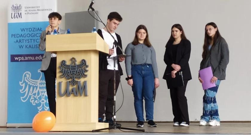 Konferencja o dobrostanie psychicznym 