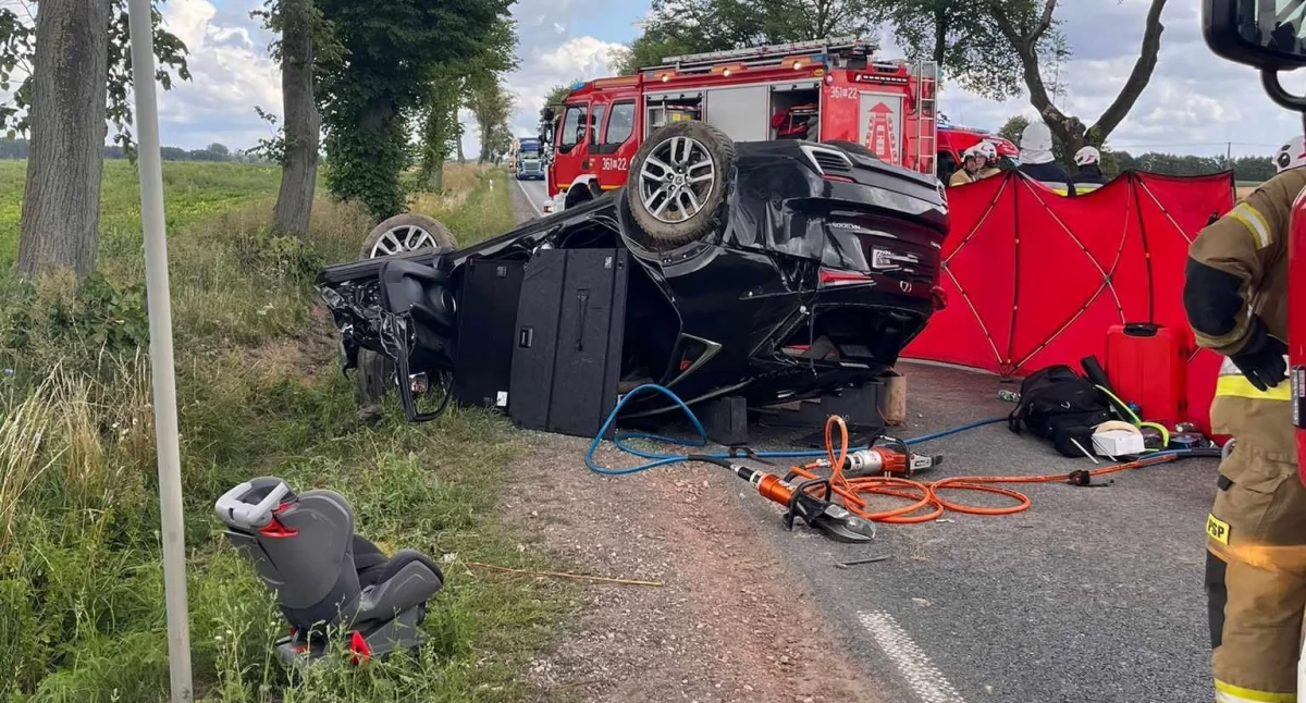 Wypadki drogowe, Tragiczna śmierć letniego pielęgniarza kaliskiego szpitala żona dzieci ranne wypadku - zdjęcie, fotografia