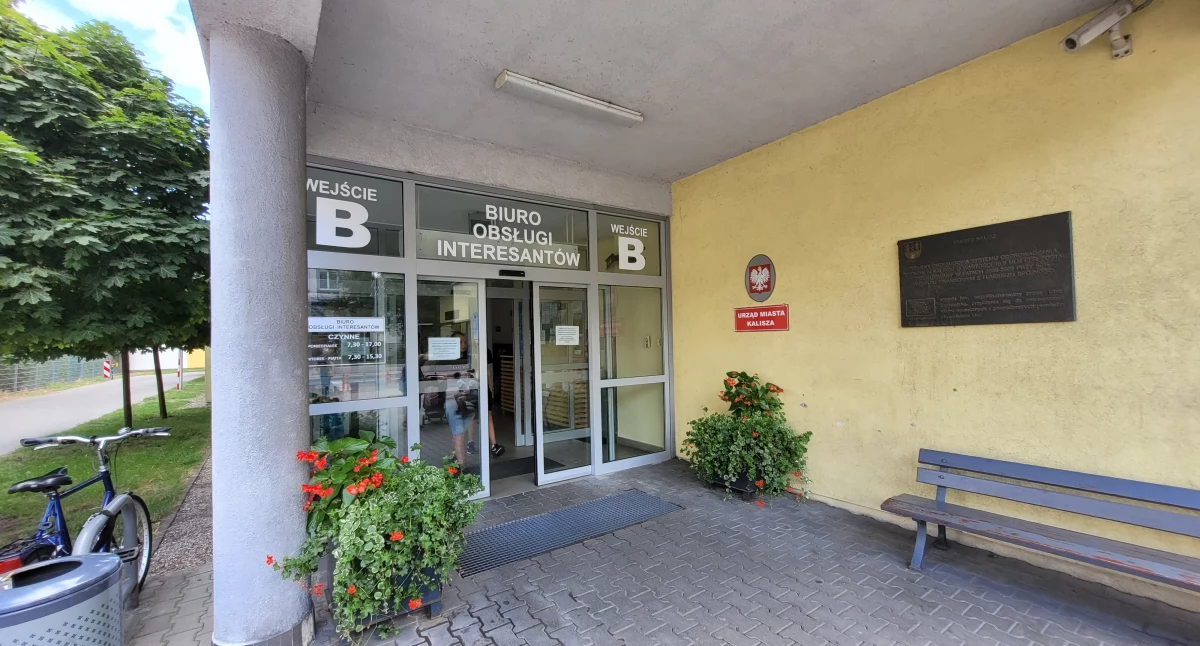 Administracja , Żeby miasto zaoszczędziło musisz stracić - zdjęcie, fotografia