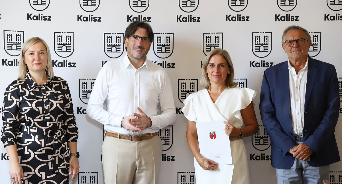 Szkoły i edukacja, Dyrektorskie nominacje kaliskich szkołach placówkach oświatowych - zdjęcie, fotografia