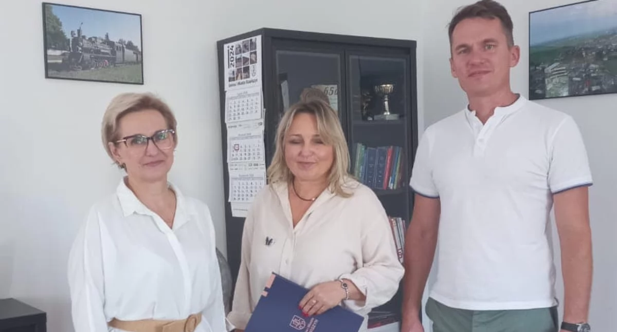 Region, Dyrektorskie nominacje placówkach oświatowych gminie Stawiszyn - zdjęcie, fotografia