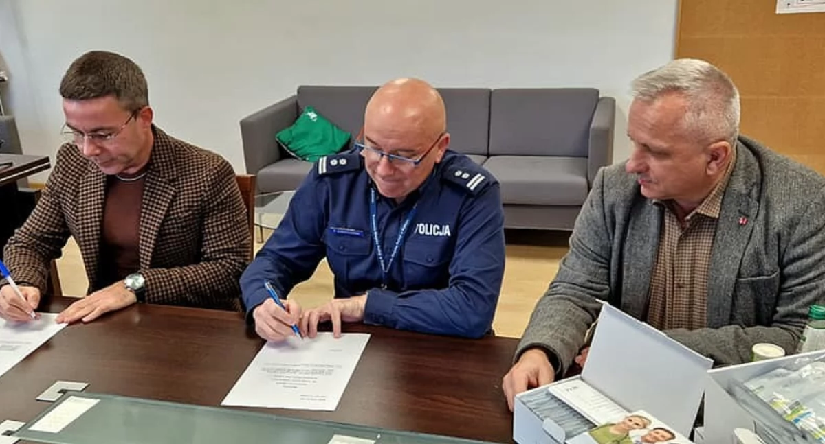 Administracja , Narkotesty Komendy Miejskiej Policji Kaliszu - zdjęcie, fotografia