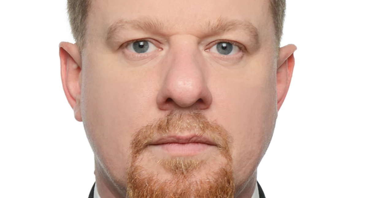 Polityka, redakcji Emisja filmu Collegium Novum Uniwersytecie Kaliskim „Gietrzwałd Wojna Światów” reżyserii Grzegorza Brauna „sukces” posłanki Karoliny Pawliczak - zdjęcie, fotografia