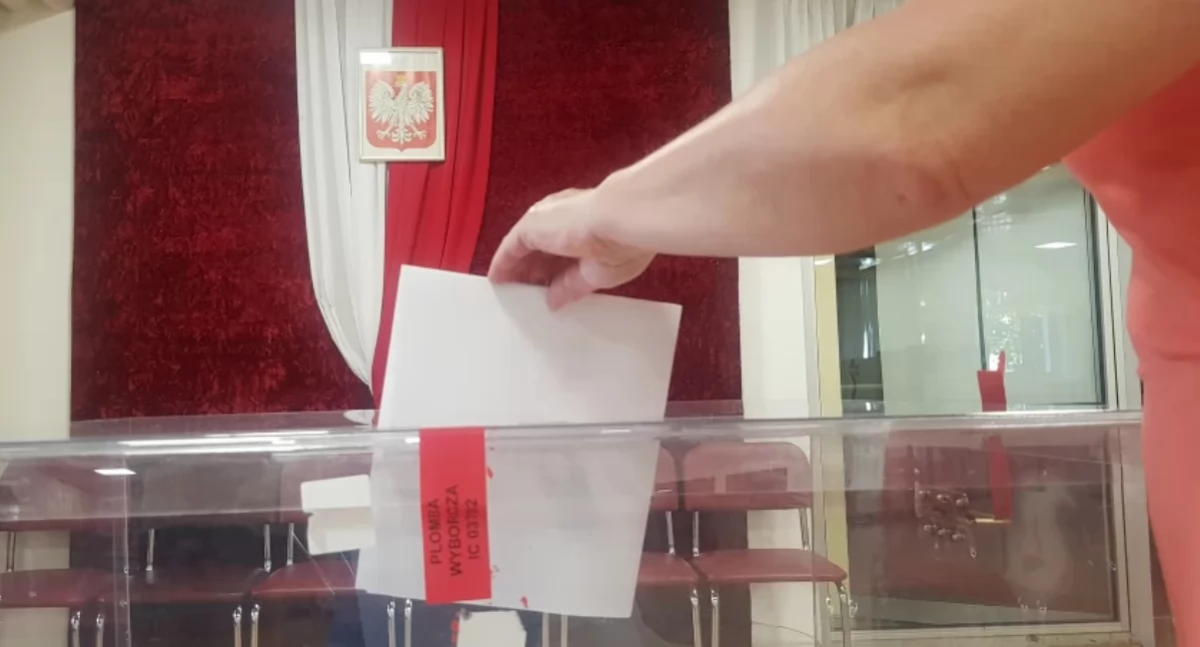 Administracja , udziału wyborach decyduj losach swojego osiedla - zdjęcie, fotografia