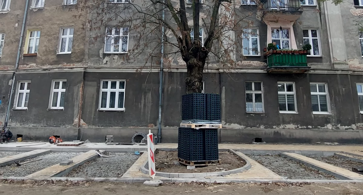 Miejski krajobraz, redakcji Kilka kwestii sprawie remontu Czaszkowskiej - zdjęcie, fotografia