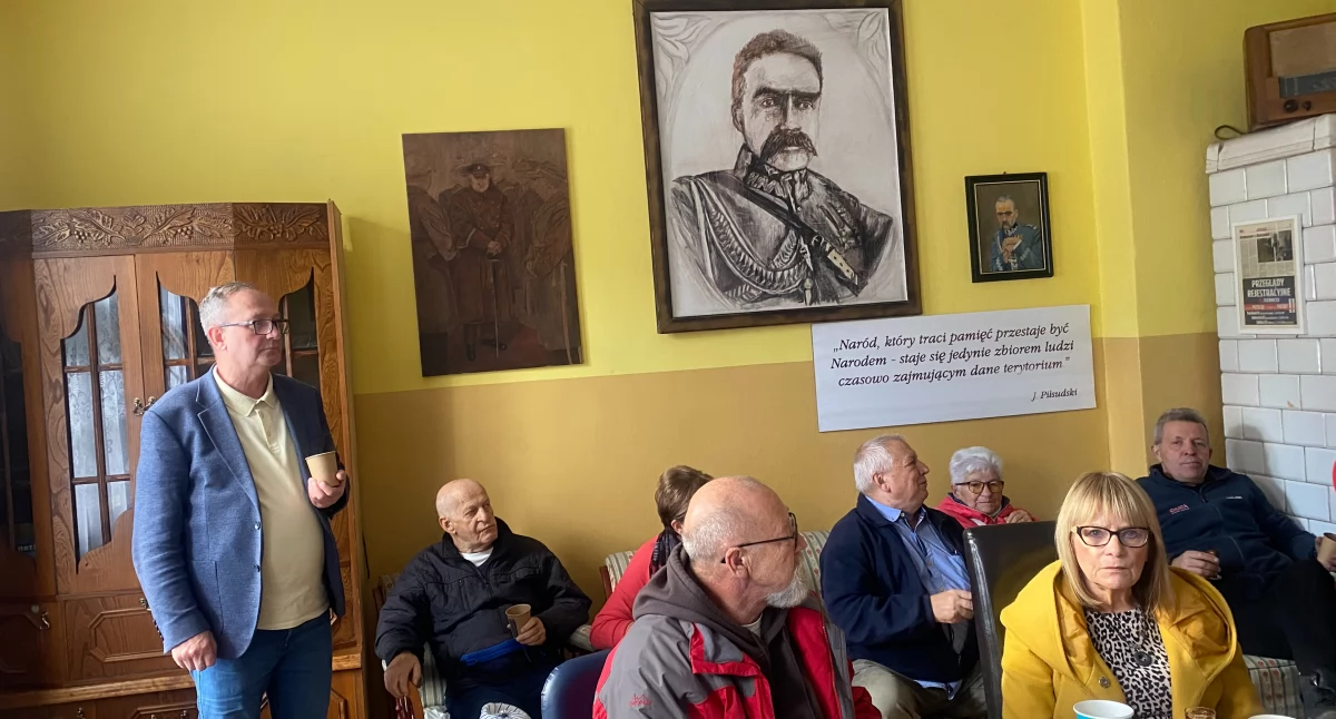 Region, gościła Stara Szkoła Pieczyskach - zdjęcie, fotografia