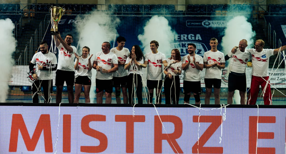 Siatkówka, Polonusi grali mistrzostwo Europy - zdjęcie, fotografia