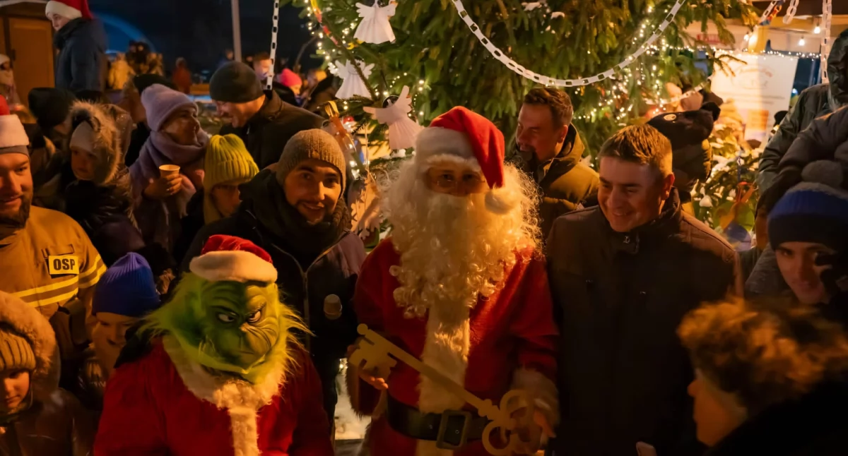 Ciekawostki, Największy Jarmark Bożonarodzeniowy regionie - zdjęcie, fotografia