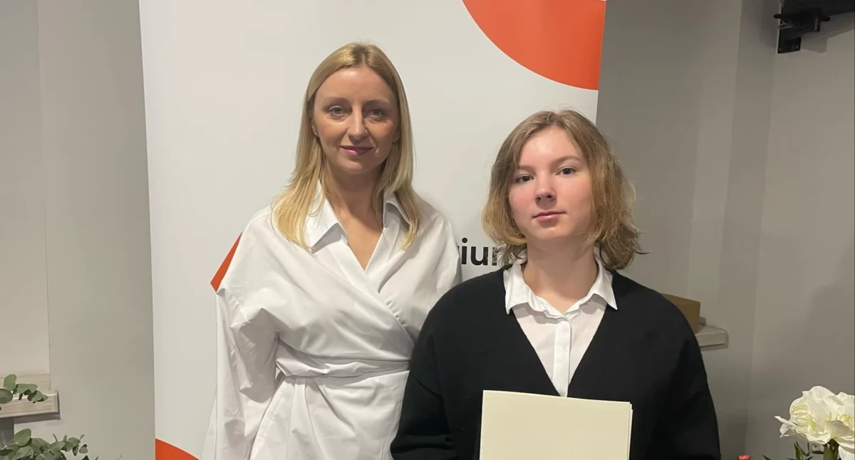 Szkoły i edukacja, Uczniowie szkół kaliskich powiatu kaliskiego stypendystami Prezesa Ministrów - zdjęcie, fotografia