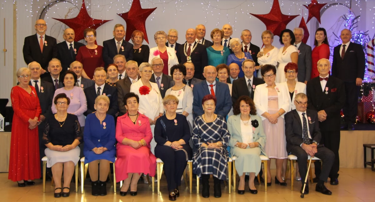 Region, Złote diamentowe gminie Blizanów - zdjęcie, fotografia