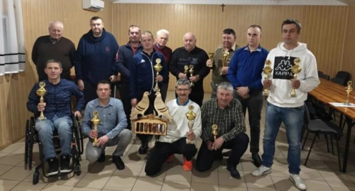 Region, Sezon lotów gołębi pocztowych zakończony - zdjęcie, fotografia
