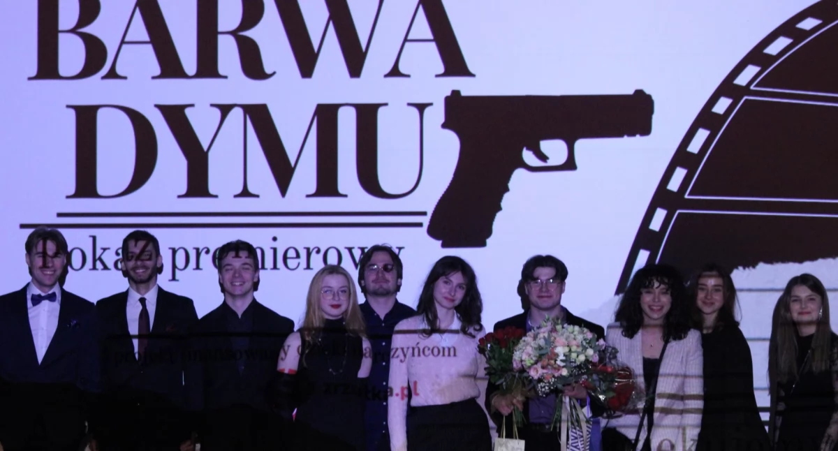 Kino, Premiera filmu „Barwa dymu” spełnione marzenie grupy uczniów studentów - zdjęcie, fotografia