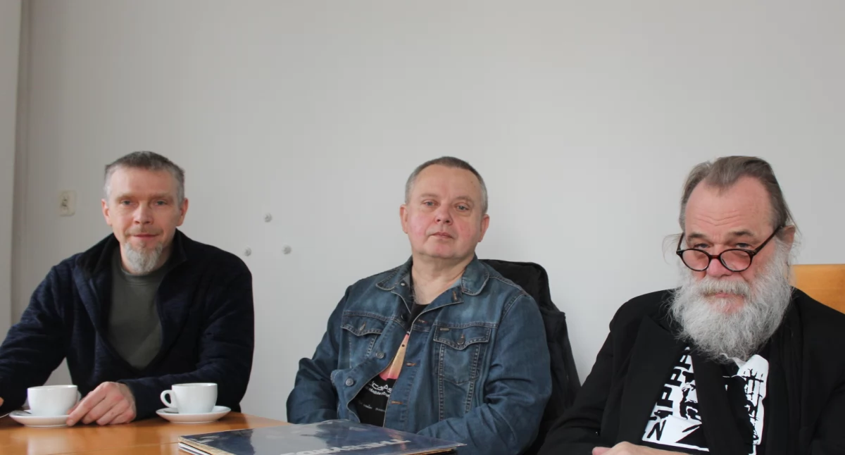 Koncerty, Dłuższa chwila winyla - zdjęcie, fotografia