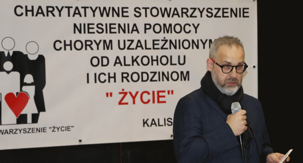 Pomoc społeczna, Dotacje Miasta przeciwdziałania uzależnieniom patologiom społecznym przyznane - zdjęcie, fotografia