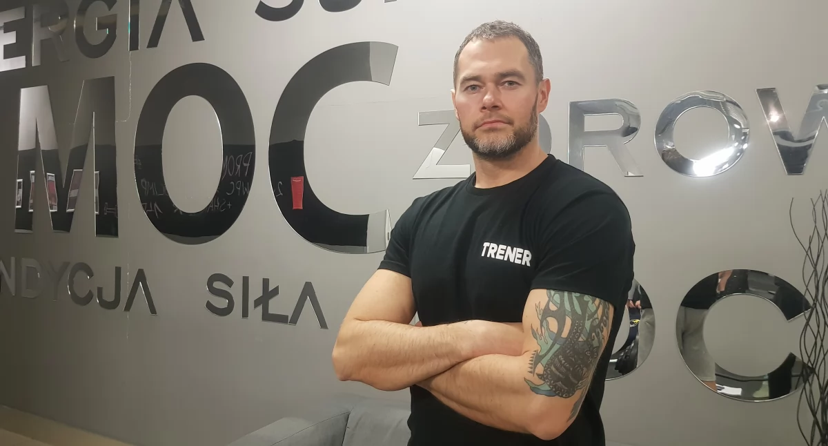 Zdrowie, Senior siłowni Regularne ćwiczenia pomagają wiele dolegliwości - zdjęcie, fotografia