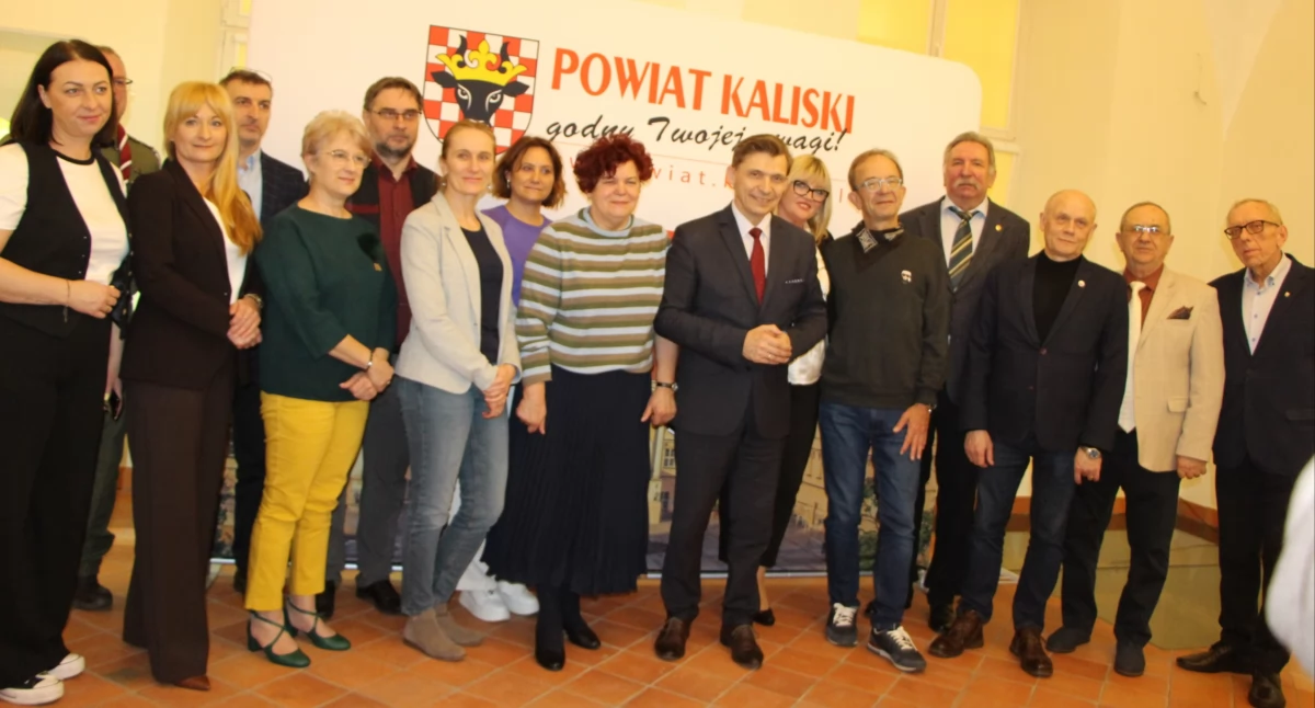 Starostwo, Bogaty program obchodów pamięci Bohaterów wojny światowej powiecie kaliskim - zdjęcie, fotografia