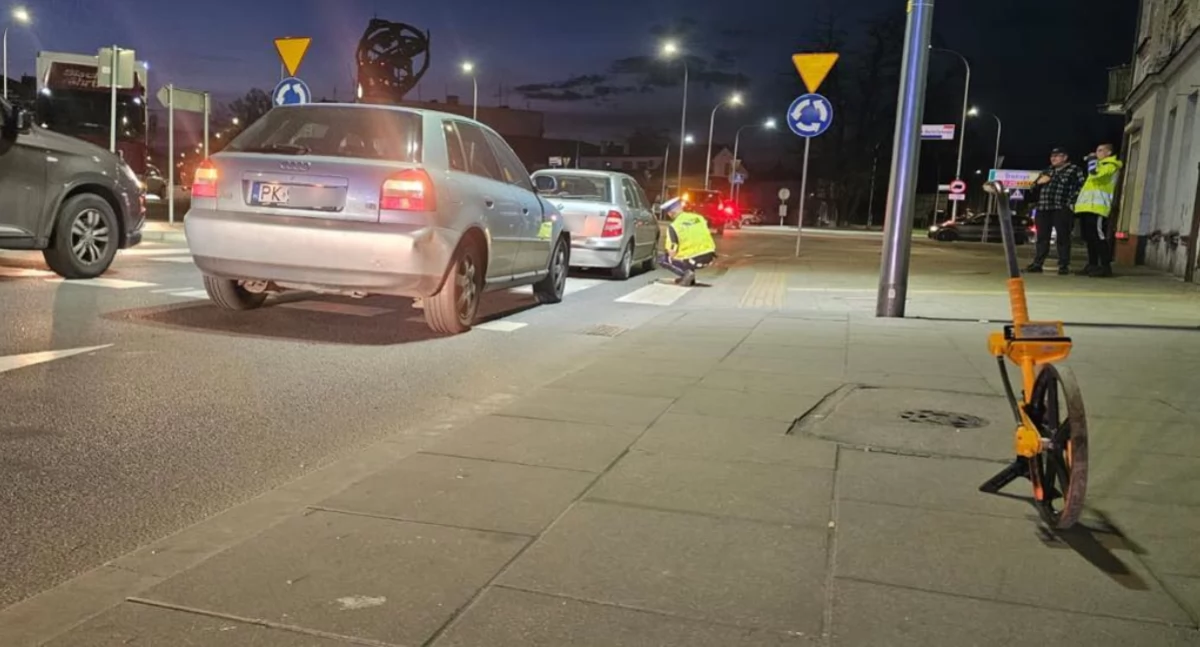 Kronika Kryminalna, Najechał innego samochodu Sprawca pijany prawa jazdy - zdjęcie, fotografia