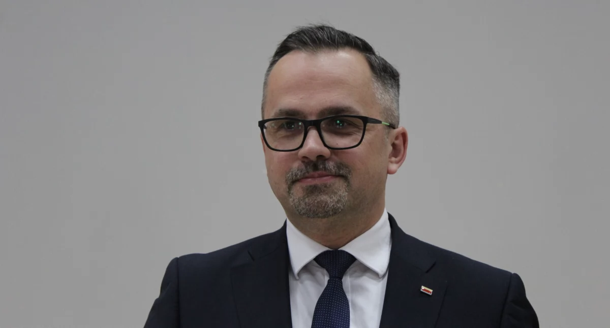 Polityka, „bypassa”! Marcin Horała były Pełnomocnik zachęca poparcia Karola Nawrockiego - zdjęcie, fotografia