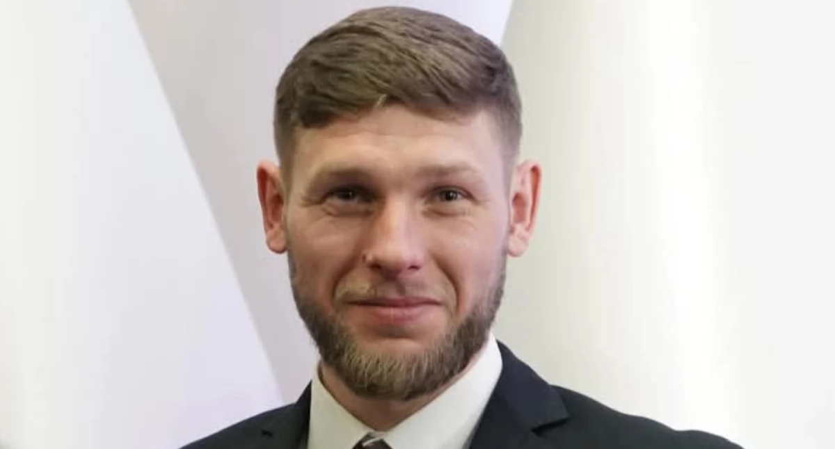 Polityka, poprą wyborcy Grzegorza Brauna - zdjęcie, fotografia