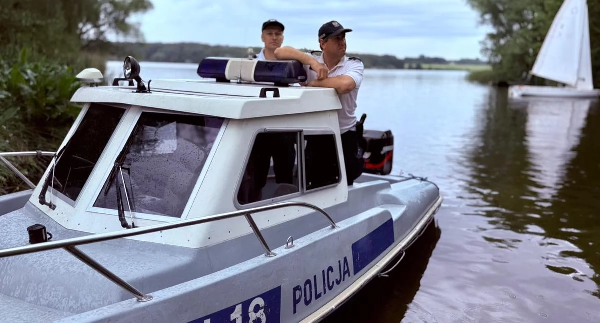 Policja - komunikaty , Bezpieczne wodą policyjni wodniacy rozpoczęli sezon - zdjęcie, fotografia