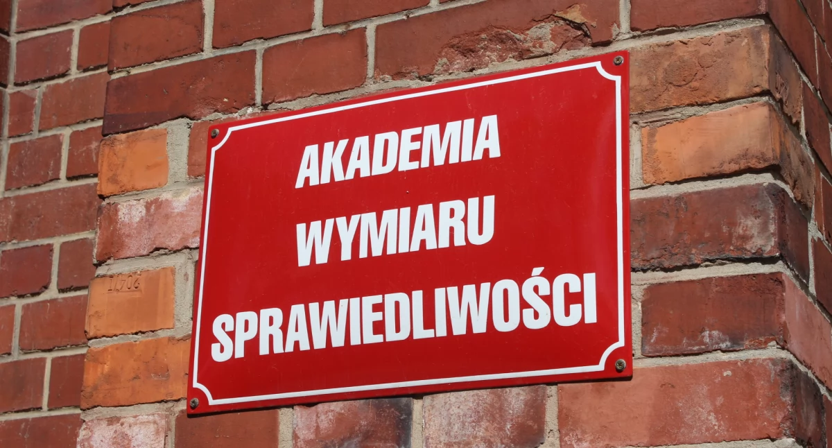 Szkoły i edukacja, Oświadczenie Akademii Wymiaru Sprawiedliwości sprawie petycji Prezydenta - zdjęcie, fotografia