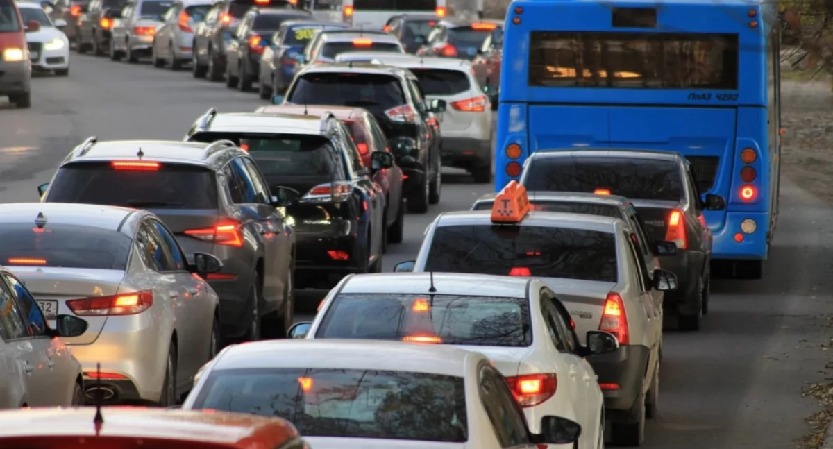 Polityka, Zachodzie likwidują Strefy Czystego Transportu Polsce wprowadzają - zdjęcie, fotografia