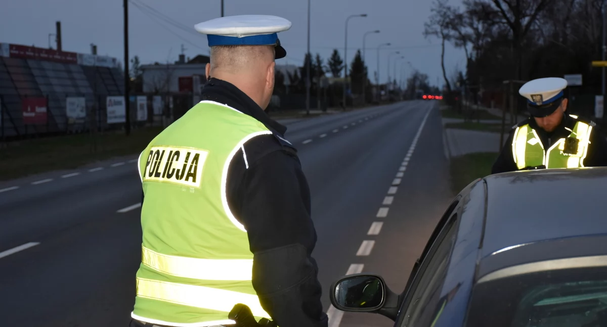 Podczas kontroli okazała policjantom sfałszowane prawo jazdy