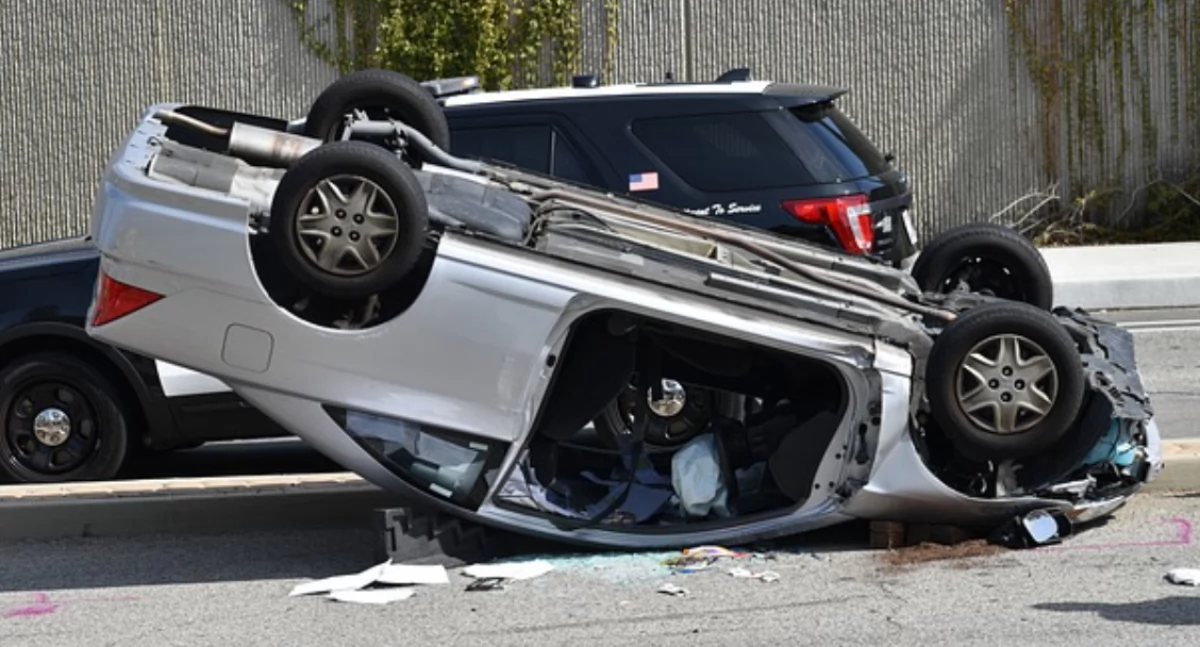 Polityka, Ministerstwo karać więzieniem przekroczenie prędkości! - zdjęcie, fotografia