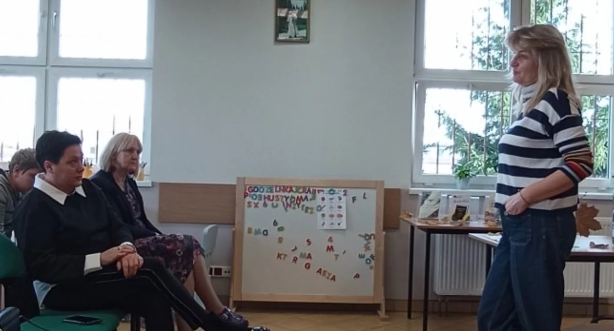 Region, Joanna Jodełka gościem biblioteki Liskowie - zdjęcie, fotografia