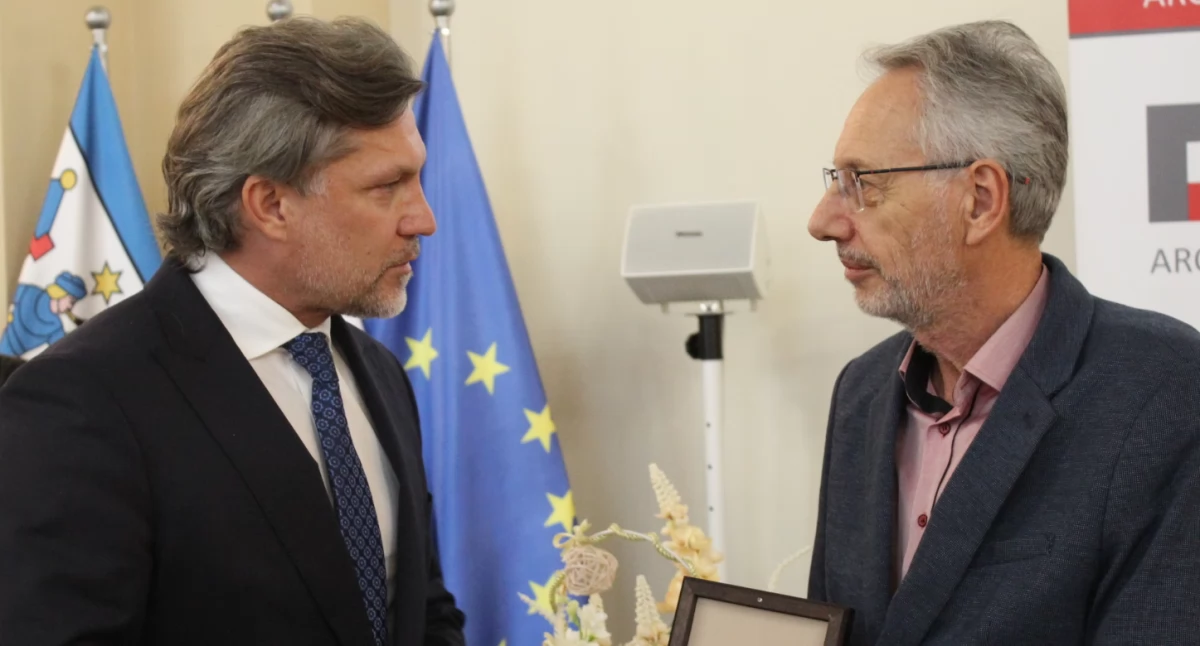 Ciekawostki, Założyciel „Życia Kalisza” wyróżniony tytułem „Honorowy Przyjaciel Kalisza” - zdjęcie, fotografia