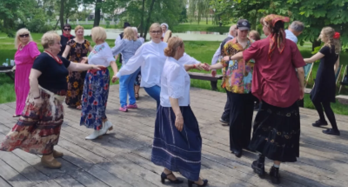 Atrakcje i Ciekawostki, przytupem” warsztaty śpiewu tańca ludowego - zdjęcie, fotografia