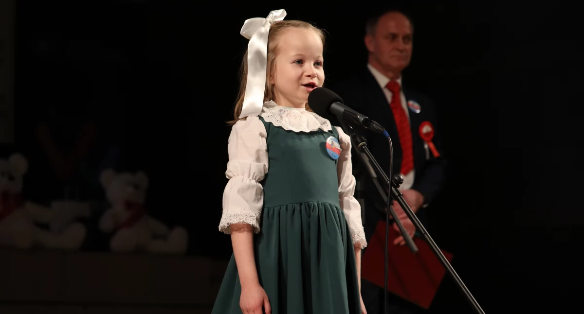 Atrakcje i Ciekawostki, pełna talentów wzruszeń - zdjęcie, fotografia