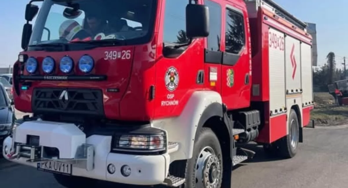 Pożary - interwencje Straży Pożarnej, „Rekord Guinnessa” Dębniałkach Kaliskich - zdjęcie, fotografia