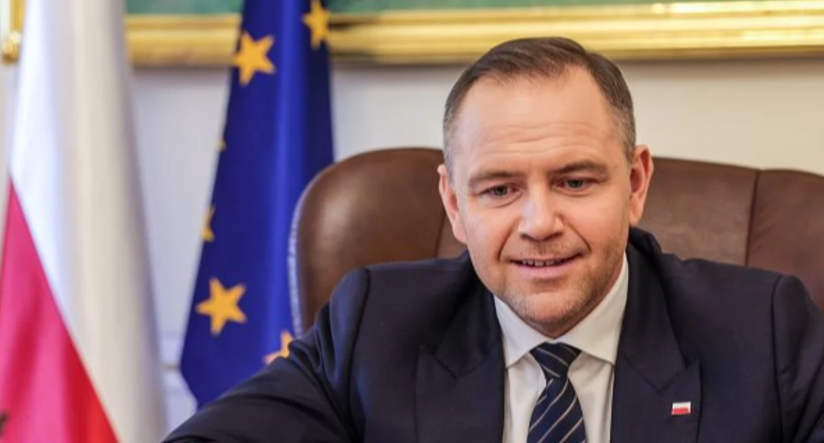 Polityka, Prezydent Nawrocki zawetował ustawę SAFE! - zdjęcie, fotografia