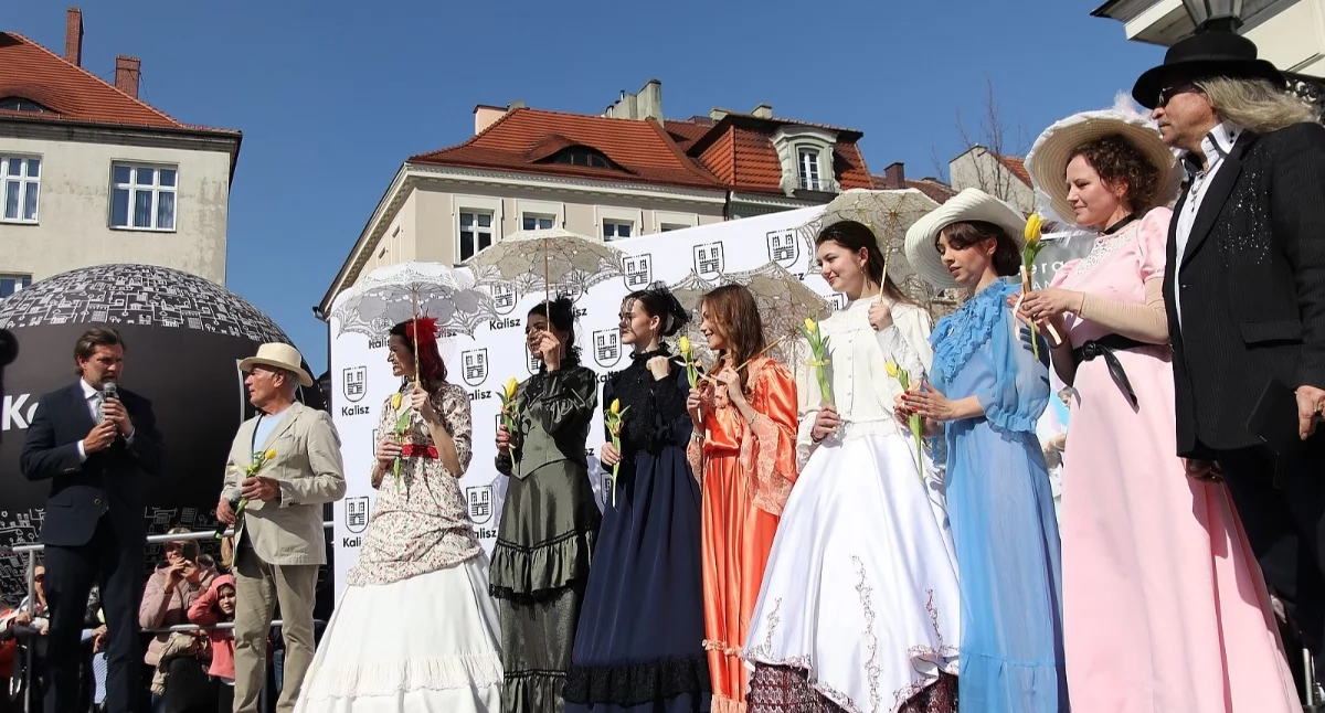 Ciekawostki, Powitanie wiosny gwiazdą estrady! - zdjęcie, fotografia