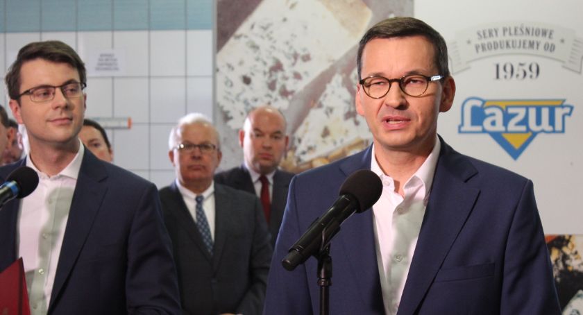 Polityka, premier Skalmierzycach obiecał kaliszanom obwodnicę - zdjęcie, fotografia