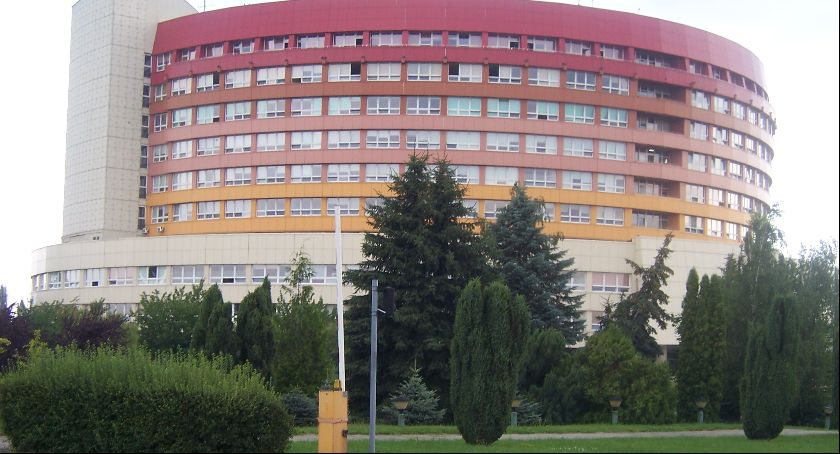 Zdrowie, Szpital Kaliszu zamknięty! oddziale chirurgicznym zmarł pacjent zakażony koronawirusem - zdjęcie, fotografia