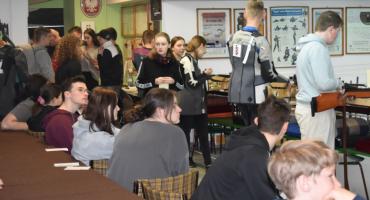 Szkolne strzelanie o mistrzostwo Kalisza