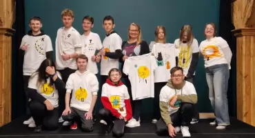 W świecie ciszy i izolacji - warsztaty artystyczne dla osób z autyzmem i niedosłyszących, czyli sztuka bez granic