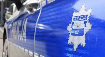 Szokujący przebieg kontroli drogowej. Kierująca… ugryzła policjantkę