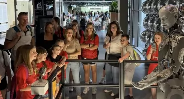 Zwiedzali stolicę a w Centrum Nauki Kopernik odkrywali tajemnice nauki
