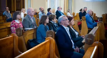 „X Międzynarodowy Festiwal Organowy Chełmce 2025 – wyjątkowy koncert i lekcje muzyczne dla uczniów”