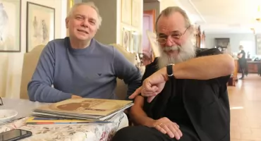 Przy kawie o muzyce. Czyli słuchanie Cohena w Komodzie