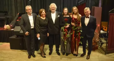 Porywający jubileusz zespołu „Ocalić od zapomnienia”