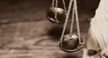 Kolejne zatrzymania w sprawie pozbawienie wolności ze szczególnym udręczeniem 22-letniego mieszkańca Kalisza