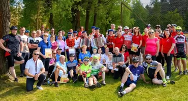 Podążali śladami drewnianych rzeźb i twórców ludowych po Ziemi Kaliskiej