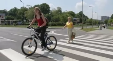 Przejście dla pieszych to nie przejazd dla rowerów